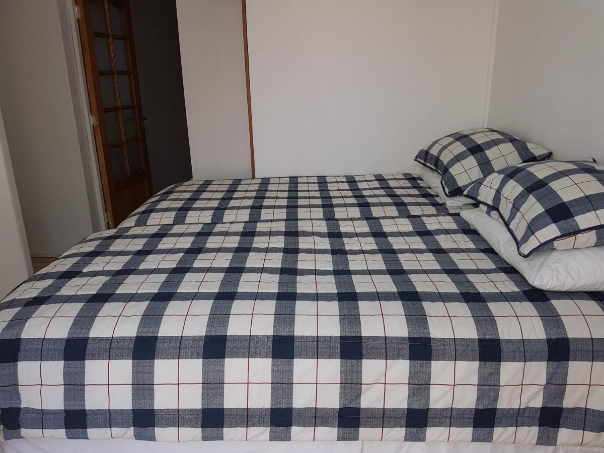 لا سيرينا Aparthotel Carmona الغرفة الصورة
